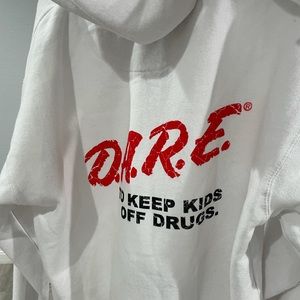 New vintage 90’s d.a.r.e sweater new condition never worn men&women